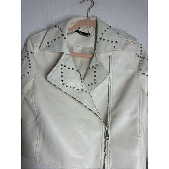 Mamō Off White Crop Biker Jacket Metal Studs Trim Crossed Zip Sz 36 EU/ S US - Picture 2 of 15